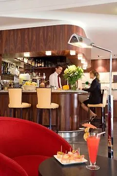 Mercure Biarritz Plaza Ctre 3*,